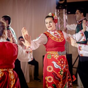 Фолклорна танцова формация "Балкански ритми" - гр. Варна