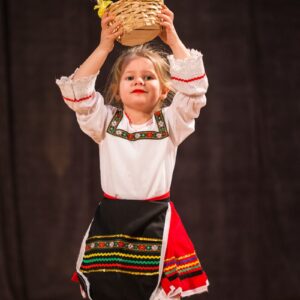 Народни танци за деца 4-6 години - Балкански ритми - гр. Варна