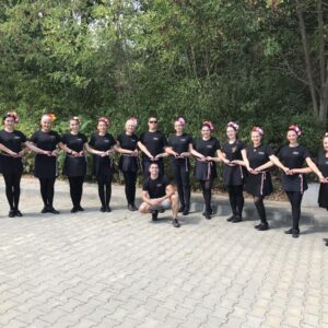 Народни танци за начинаещи в Варна - Балкански ритми
