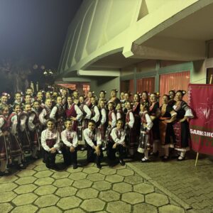 Народни танци за начинаещи в Варна - Балкански ритми