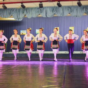 10+ Ползи от народните танци за деца – здраве, приятелства и любов към традициите - Народни танци за деца в гр. Варна
